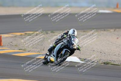 media/Sep-24-2022-CVMA (Sat) [[a45f954247]]/Race 15 500 Supersport-350 Supersport/